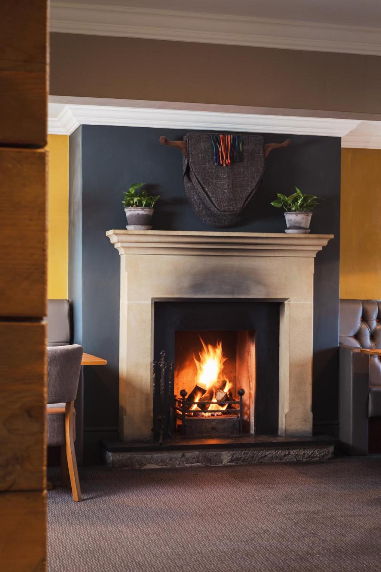 The Highwayman Hotel Chesterfield Exteriör bild
